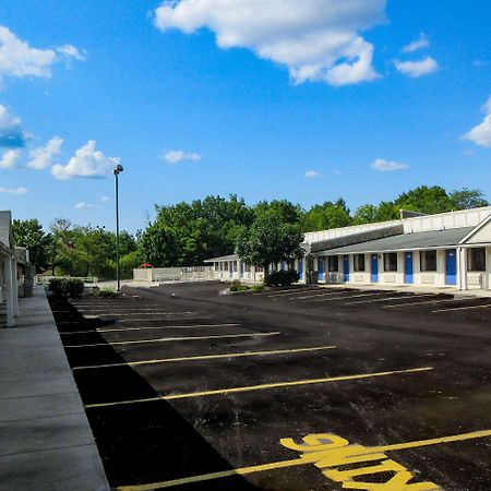 Rodeway Inn Altoona Ngoại thất bức ảnh