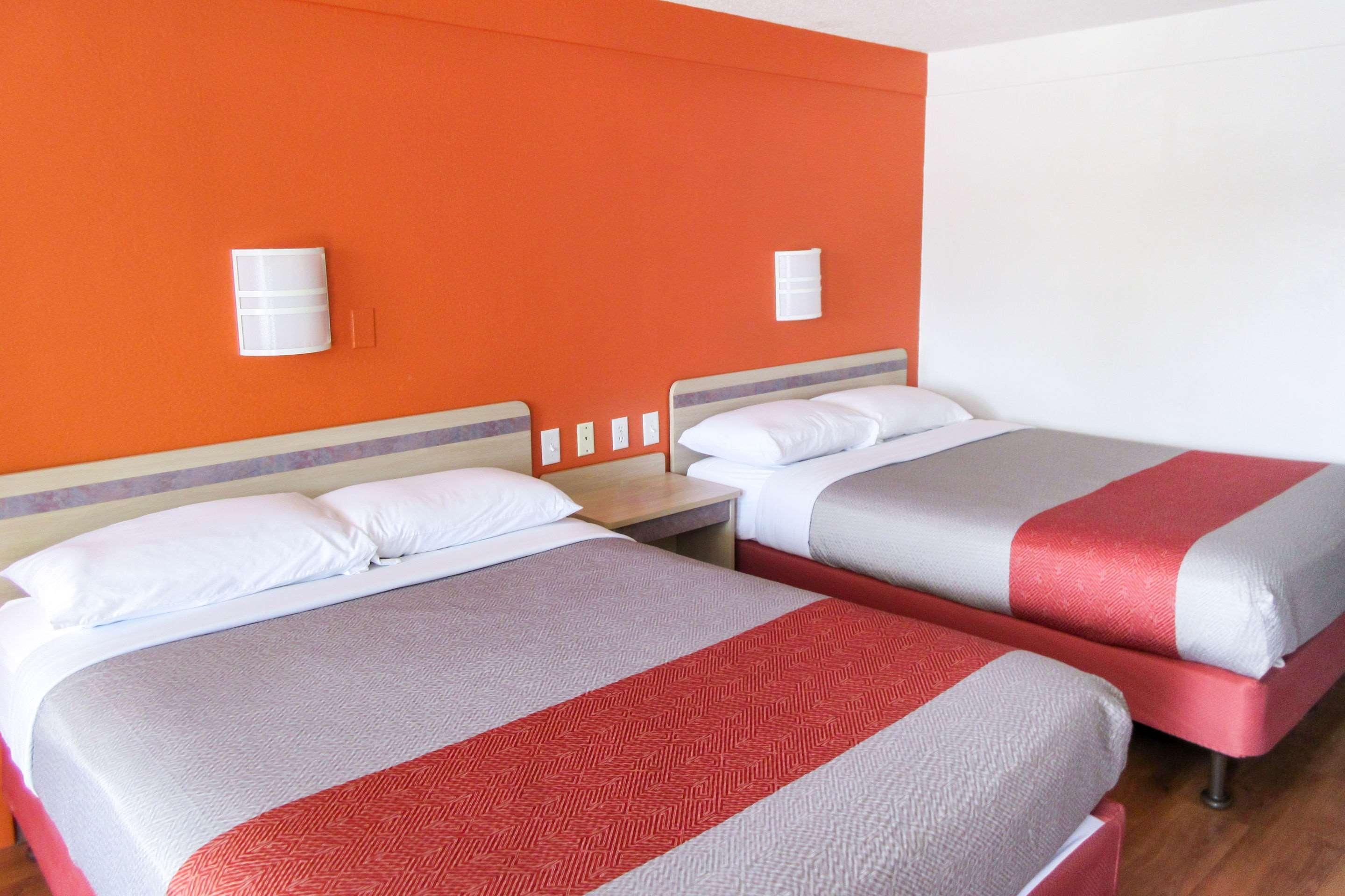 Rodeway Inn Altoona Ngoại thất bức ảnh